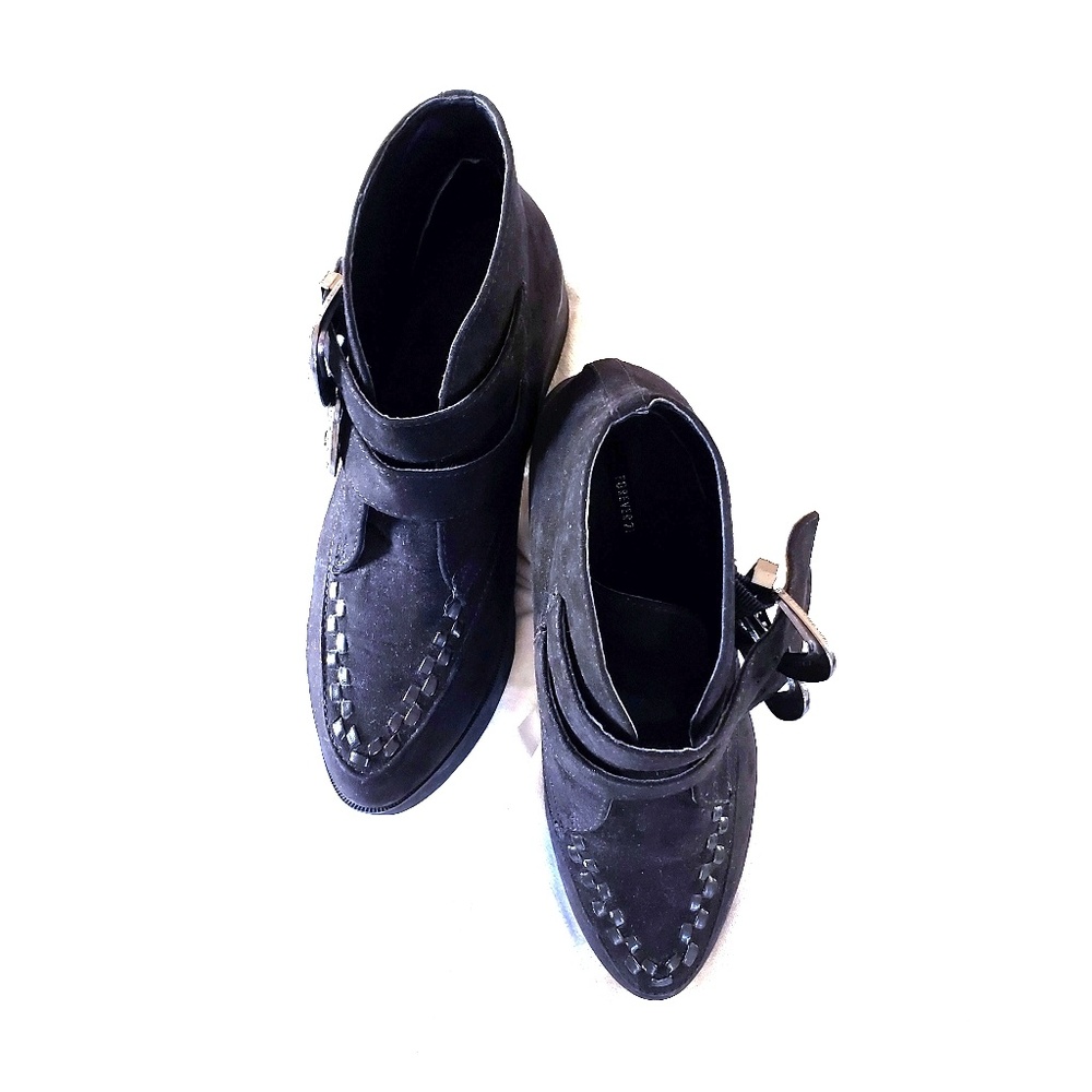 F21 platform dress shoes